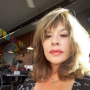 Meet your Posher, Suzi